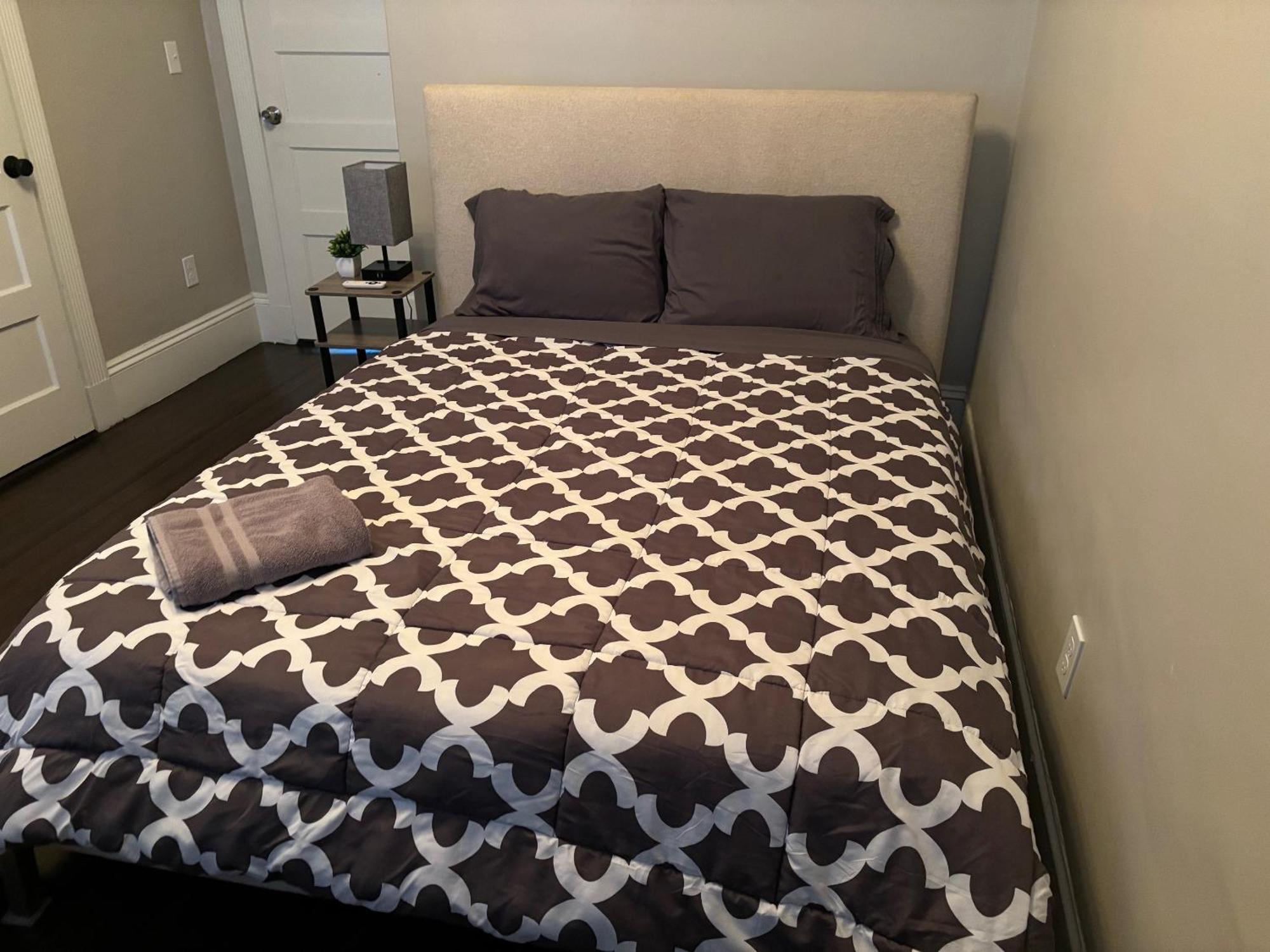 Homestay In Boston - Dorchester Fields Corner Area Ngoại thất bức ảnh